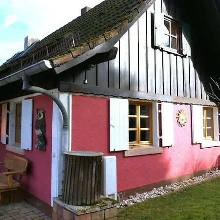 Forester's House Bullerbue بيت للعطل Flörsbachtal