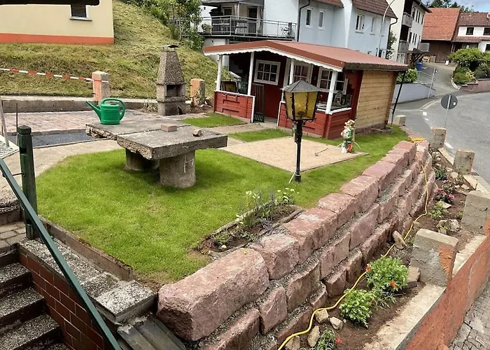 Forester's House Bullerbue بيت للعطل Flörsbachtal